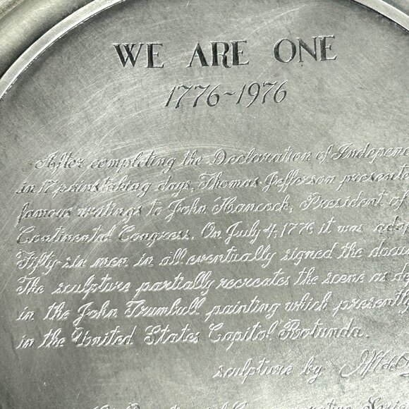 Bicentennial Commemorative Pewter Plate 1776-1976 "We Are One" Serial No. 000271 - Picture 4 of 10